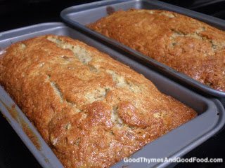 Easy Banana Bread Recipe