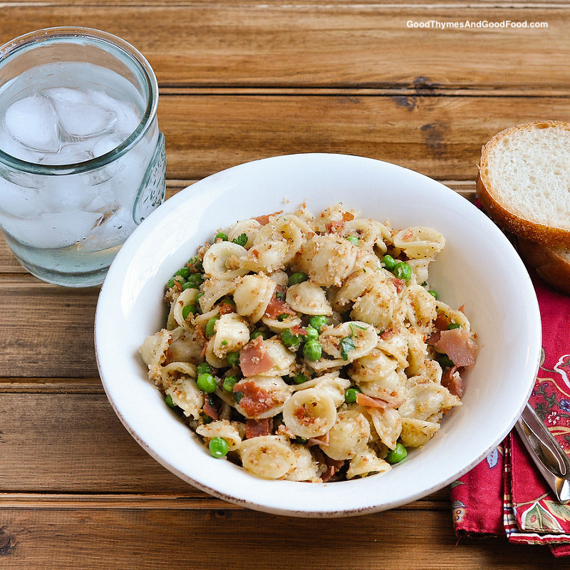 Pasta with Toasted Breadcrumbs