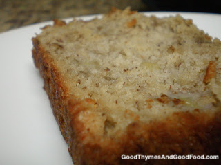 Easy Banana Bread Recipe